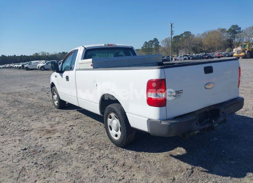 Photo 3 of 2007 Ford F-150 STX/XL/XLT (VIN 1FTRF12W47NA73267)