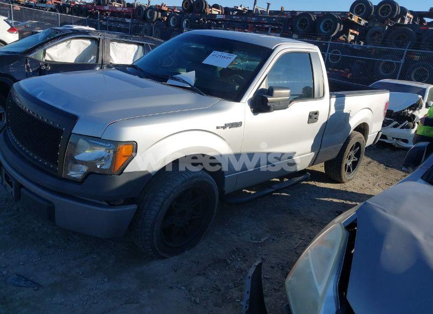 Photo 2 of 2009 Ford F-150 STX/XL/XLT (VIN 1FTRF12W49KB24285)