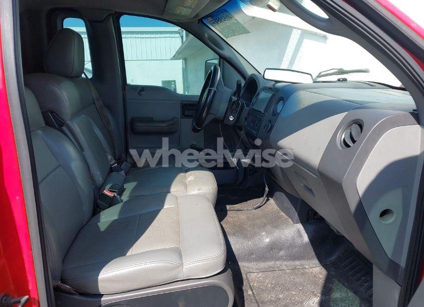 Photo 5 of 2005 Ford F-150 STX/XL/XLT (VIN 1FTRF12W55NA44034)