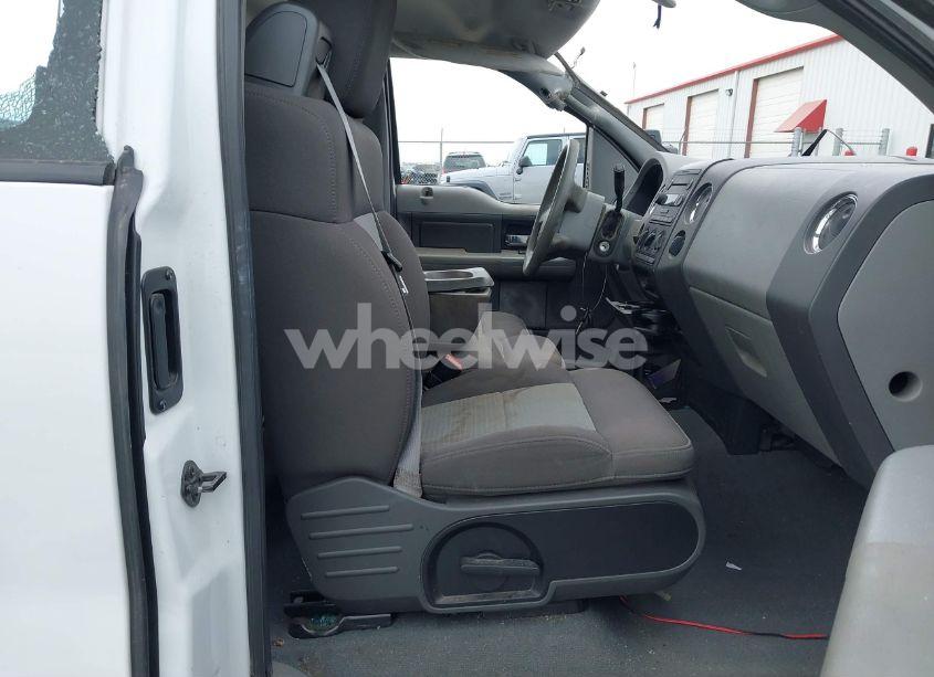 Photo 5 of 2006 Ford F-150 STX/XL/XLT (VIN 1FTRF12W56NB39551)