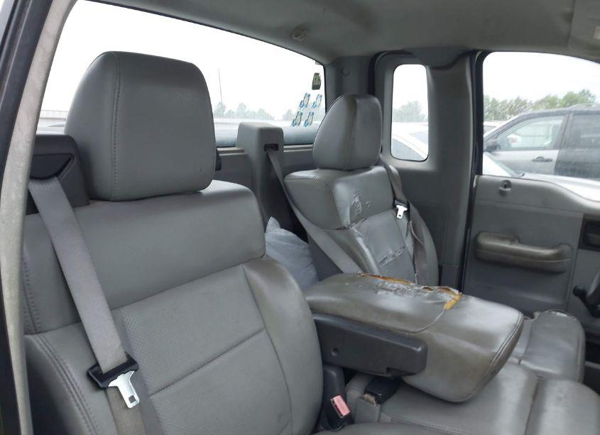 Photo 8 of 2007 Ford F-150 STX/XL/XLT (VIN 1FTRF12W57KD53488)