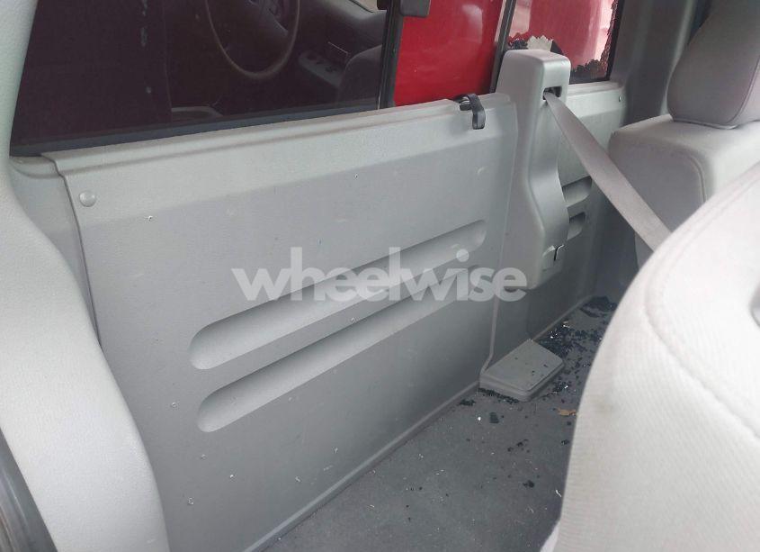 Photo 8 of 2006 Ford F-150 STX/XL/XLT (VIN 1FTRF12W66KB37213)