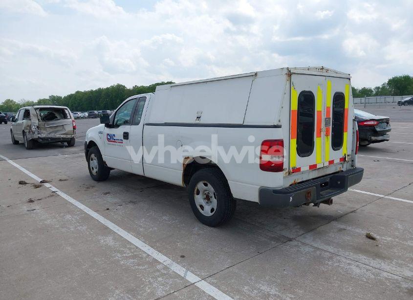 Photo 3 of 2007 Ford F-150 STX/XL/XLT (VIN 1FTRF12W67NA77417)