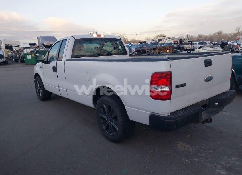 Photo 3 of 2007 Ford F-150 STX/XL/XLT (VIN 1FTRF12W77KC18979)