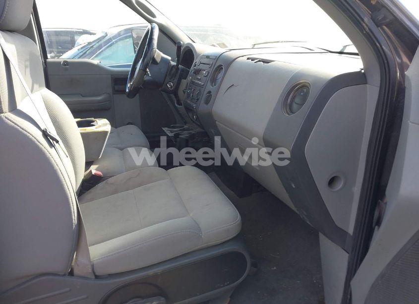 Photo 5 of 2004 Ford F-150 STX/XL/XLT (VIN 1FTRF12W84NB60777)
