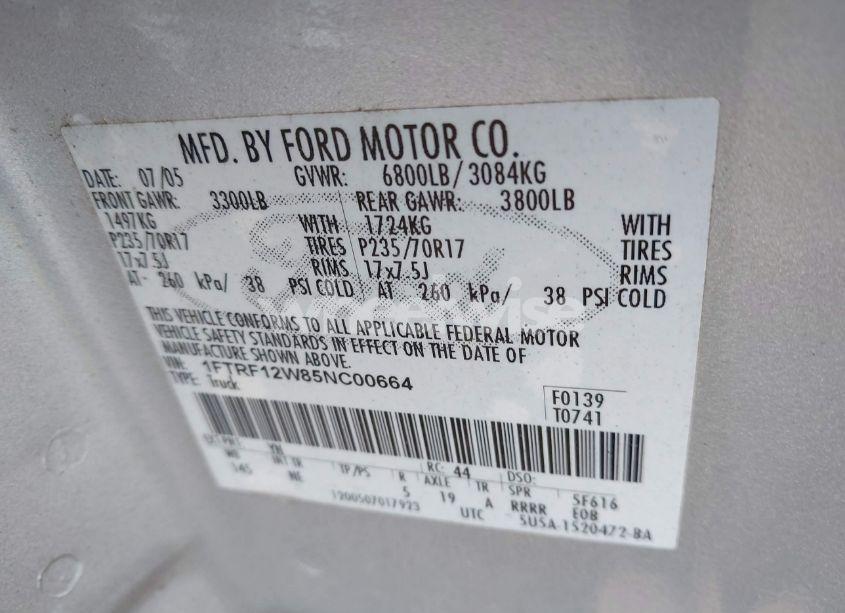 Photo 9 of 2005 Ford F-150 STX/XL/XLT (VIN 1FTRF12W85NC00664)