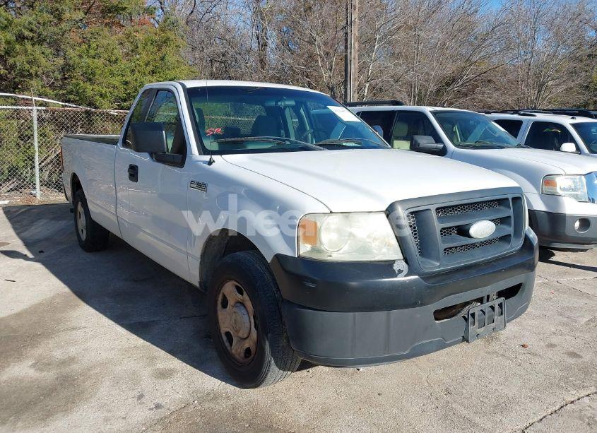 2007 Ford F-150 STX/XL/XLT (VIN 1FTRF12W87KC81895) main photo
