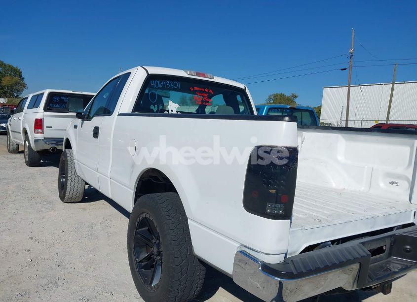 Photo 3 of 2004 Ford F-150 STX/XL/XLT (VIN 1FTRF12W94NC66140)