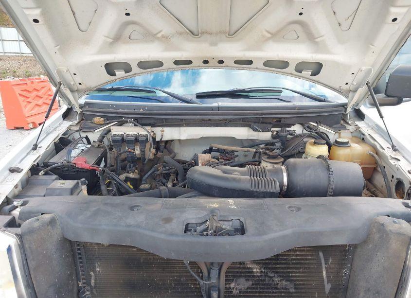 Photo 10 of 2007 Ford F-150 STX/XL/XLT (VIN 1FTRF12W97KB40575)