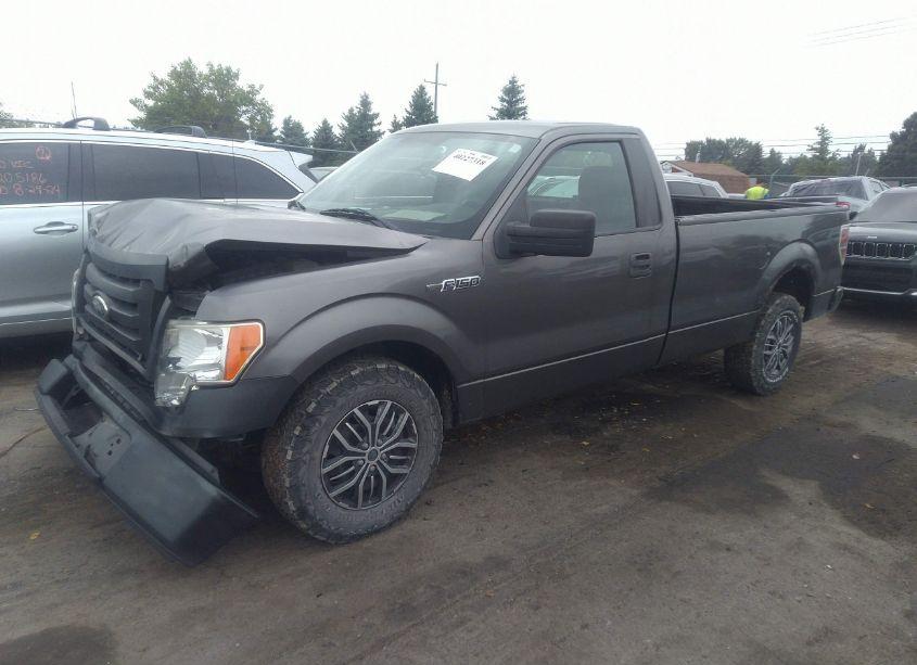 Photo 2 of 2009 Ford F-150 STX/XL/XLT (VIN 1FTRF12W99KB36741)