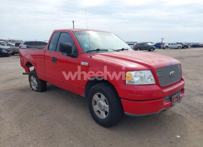2004 Ford F-150 STX/XL/XLT (VIN 1FTRF12WX4NA15613) main photo