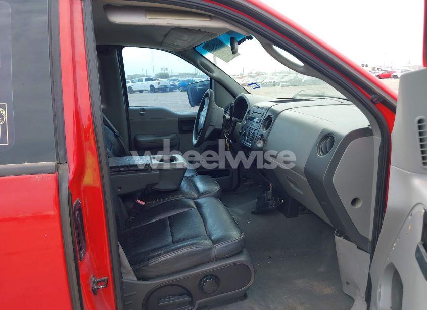 Photo 5 of 2004 Ford F-150 STX/XL/XLT (VIN 1FTRF12WX4NA15613)