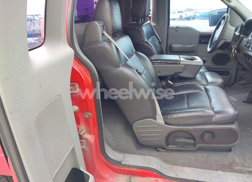 Photo 8 of 2004 Ford F-150 STX/XL/XLT (VIN 1FTRF12WX4NA15613)