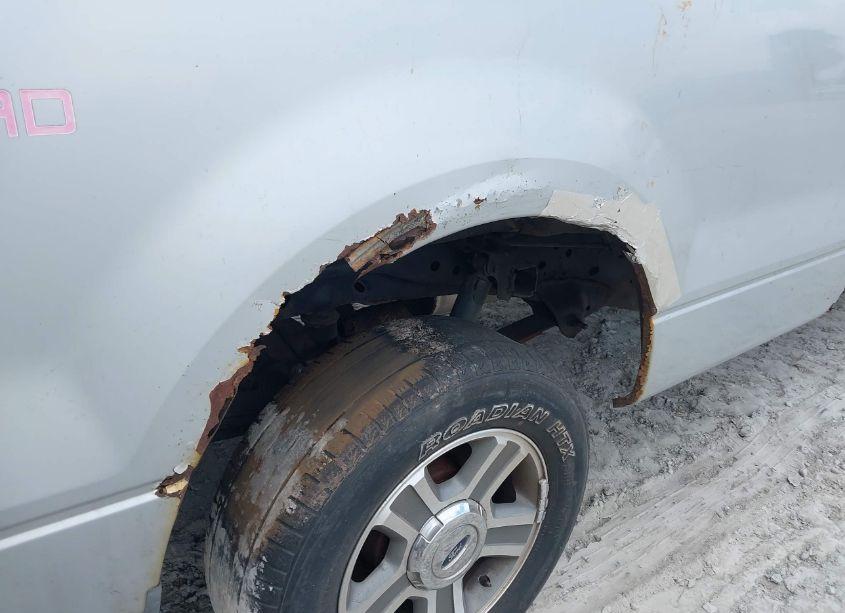 Photo 13 of 2004 Ford F-150 FX4/XL/XLT (VIN 1FTRF14504NA05239)