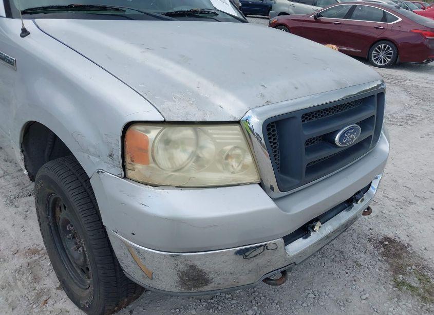 Photo 16 of 2004 Ford F-150 FX4/XL/XLT (VIN 1FTRF14504NA05239)
