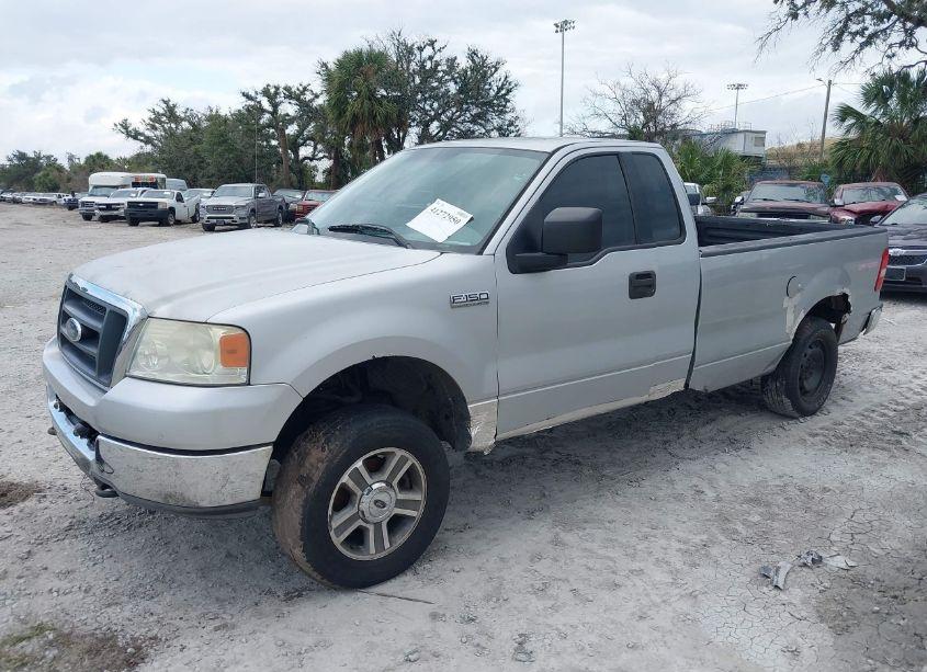 Photo 2 of 2004 Ford F-150 FX4/XL/XLT (VIN 1FTRF14504NA05239)