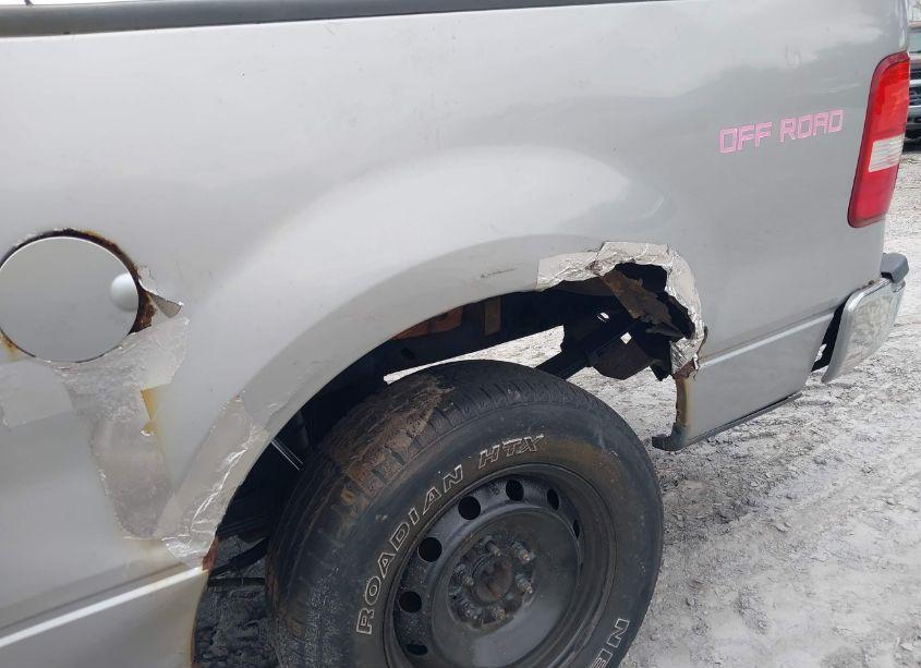 Photo 6 of 2004 Ford F-150 FX4/XL/XLT (VIN 1FTRF14504NA05239)