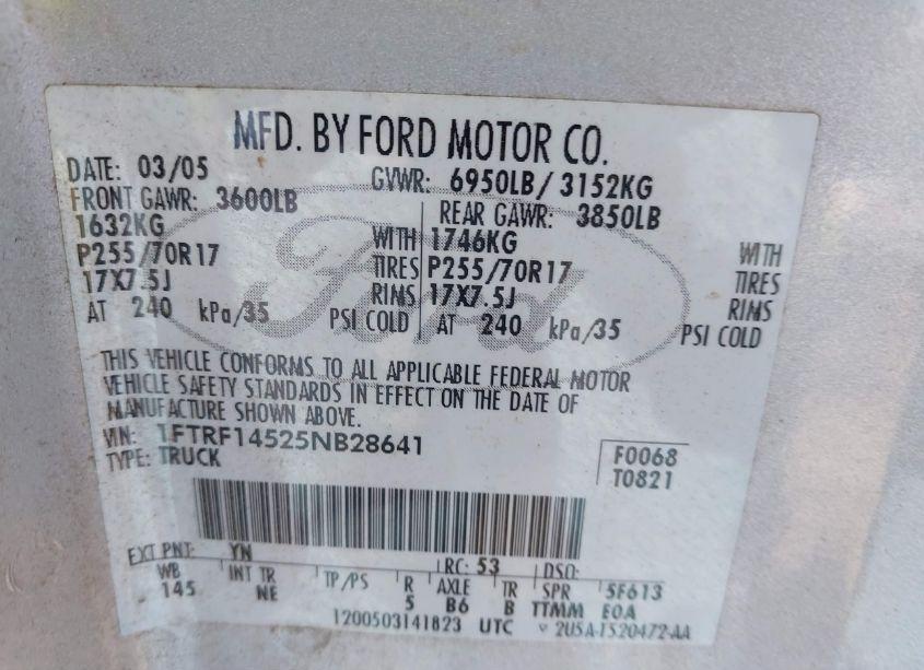 Photo 9 of 2005 Ford F-150 FX4/XL/XLT (VIN 1FTRF14525NB28641)