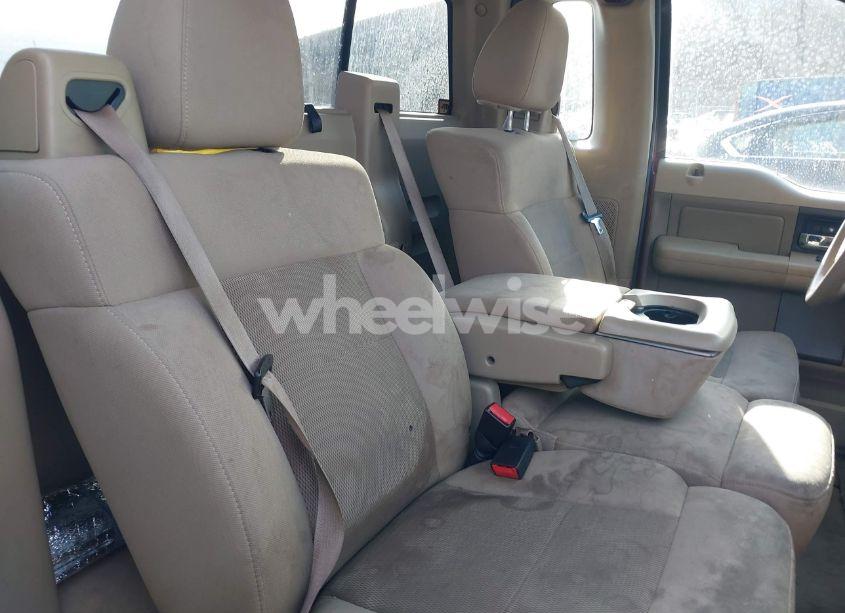 Photo 8 of 2005 Ford F-150 STX/XL/XLT (VIN 1FTRF14W05NA77908)