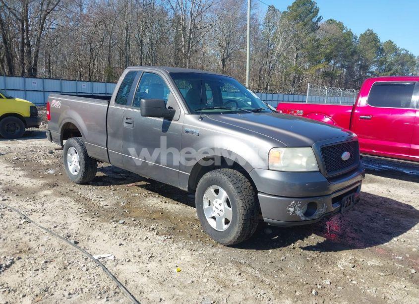 2006 Ford F-150 STX/XL/XLT (VIN 1FTRF14W06KE01216) main photo