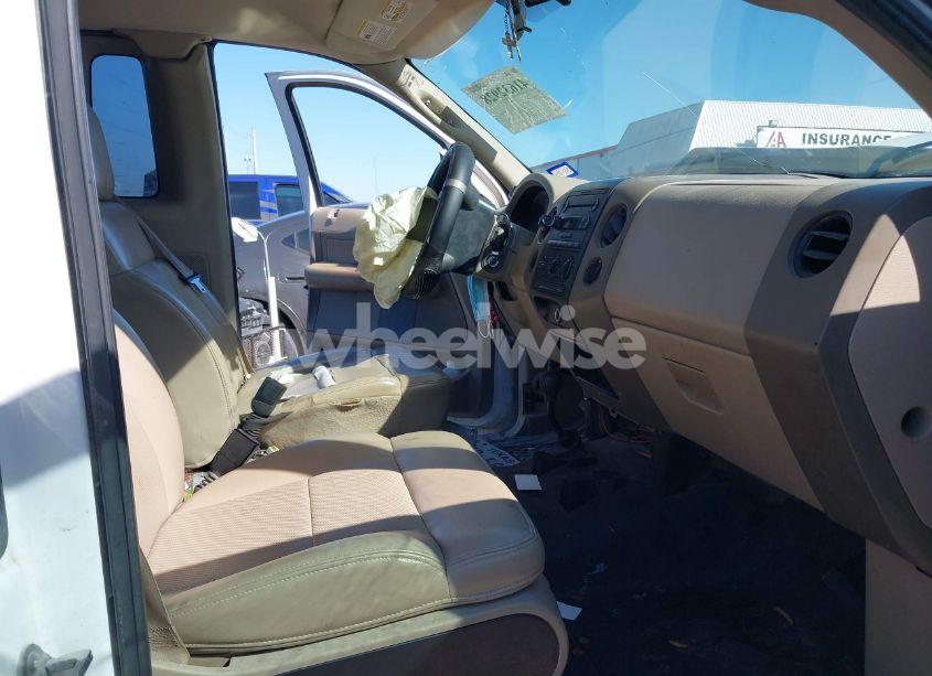 Photo 5 of 2007 Ford F-150 STX/XL/XLT (VIN 1FTRF14W17KD11185)