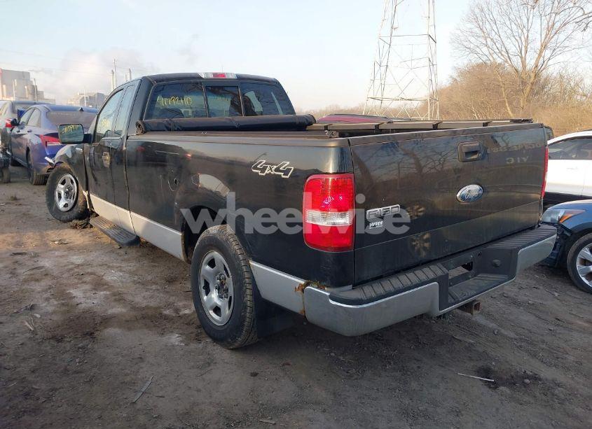 Photo 3 of 2006 Ford F-150 STX/XL/XLT (VIN 1FTRF14W26NA53532)