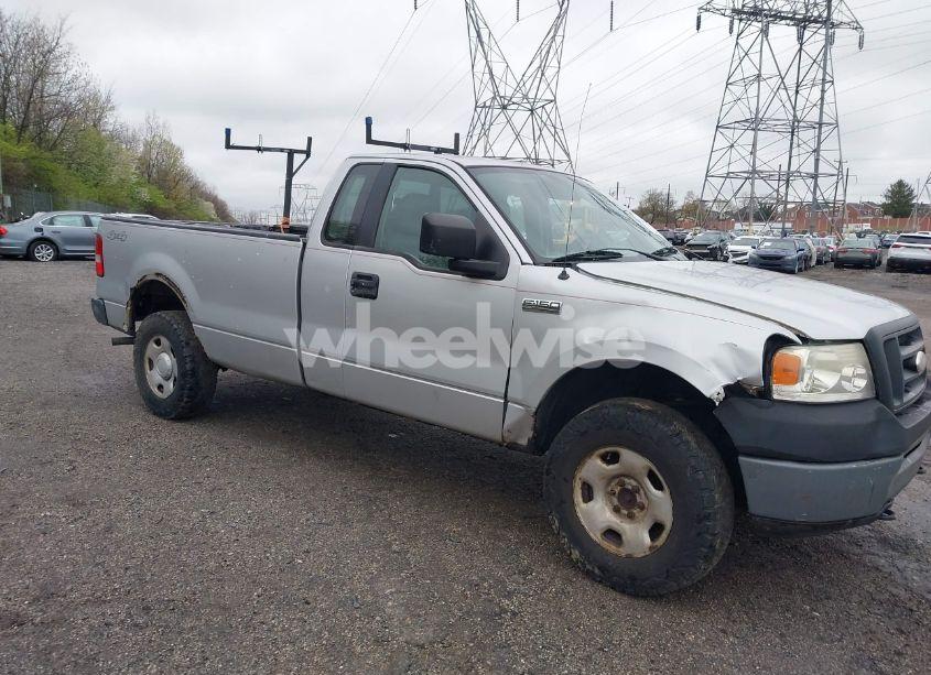2006 Ford F-150 STX/XL/XLT (VIN 1FTRF14W26NB02079) main photo