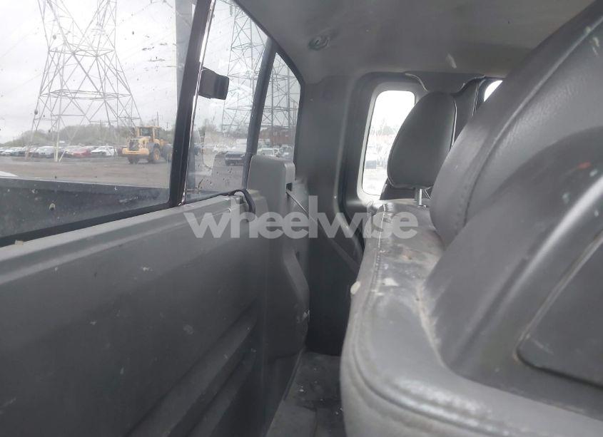 Photo 8 of 2006 Ford F-150 STX/XL/XLT (VIN 1FTRF14W26NB02079)