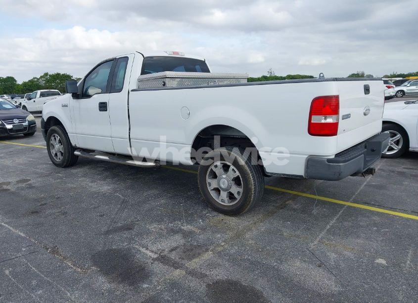 Photo 3 of 2005 Ford F-150 STX/XL/XLT (VIN 1FTRF14W35NB42167)