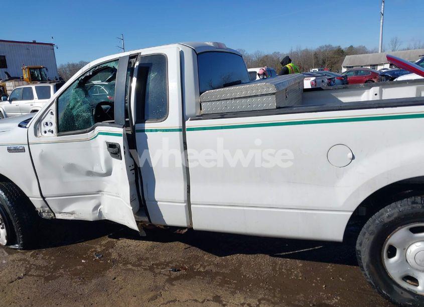 Photo 13 of 2006 Ford F-150 STX/XL/XLT (VIN 1FTRF14W36NA60327)