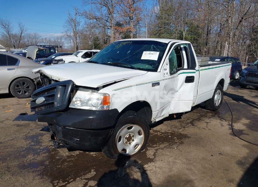 Photo 2 of 2006 Ford F-150 STX/XL/XLT (VIN 1FTRF14W36NA60327)