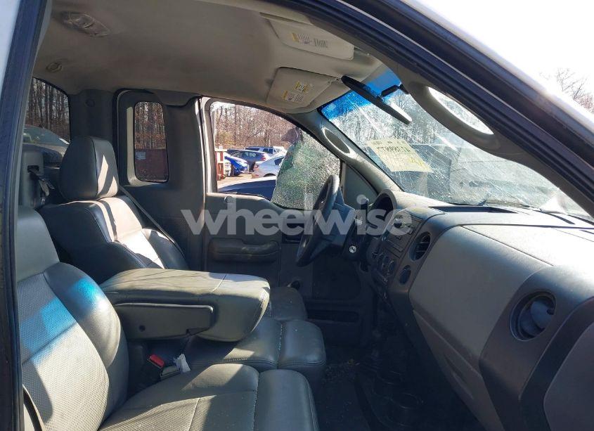 Photo 5 of 2006 Ford F-150 STX/XL/XLT (VIN 1FTRF14W36NA60327)