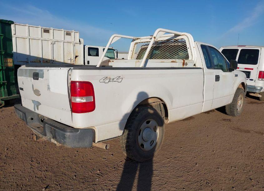 Photo 4 of 2007 Ford F-150 STX/XL/XLT (VIN 1FTRF14W47KC61219)