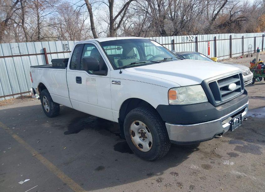 2006 Ford F-150 STX/XL/XLT (VIN 1FTRF14W56NA61754) main photo