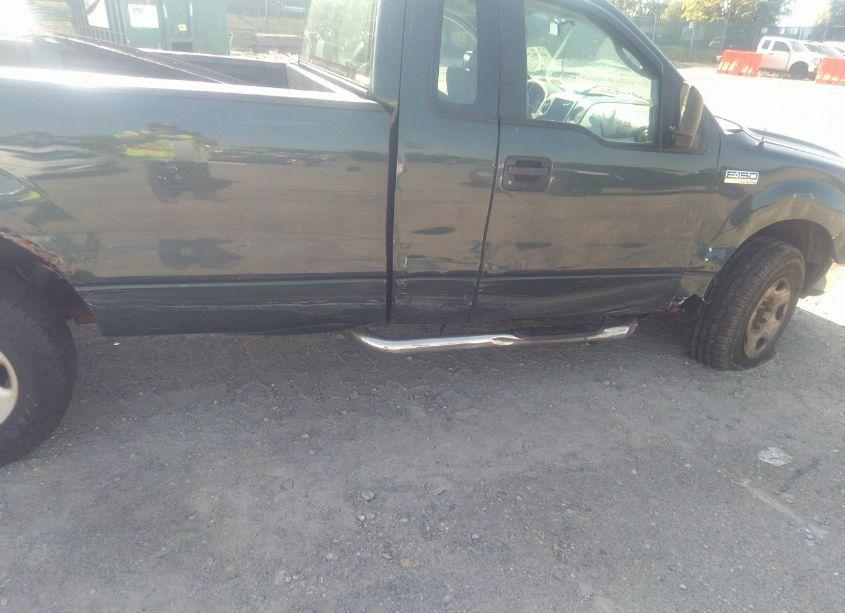 Photo 6 of 2005 Ford F-150 STX/XL/XLT (VIN 1FTRF14W65NB72554)