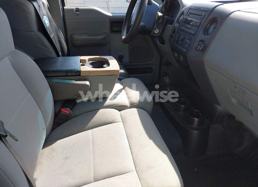 Photo 5 of 2006 Ford F-150 STX/XL/XLT (VIN 1FTRF14W66NA29265)