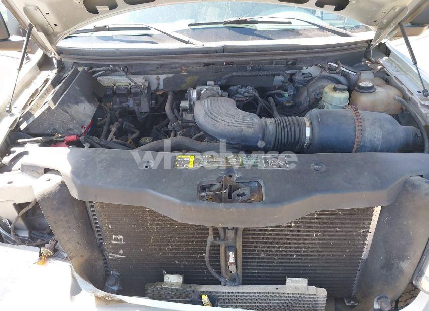 Photo 10 of 2004 Ford F-150 STX/XL/XLT (VIN 1FTRF14W84NA38207)