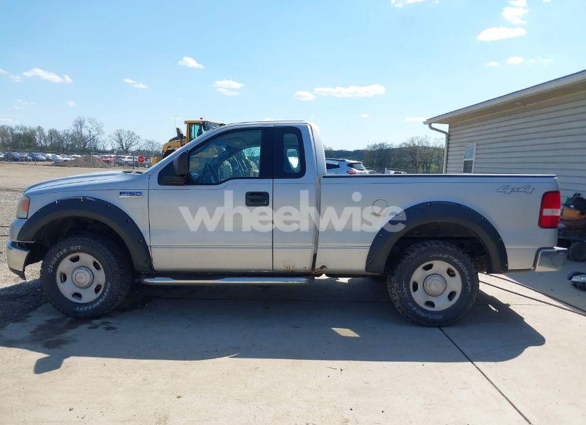 Photo 14 of 2004 Ford F-150 STX/XL/XLT (VIN 1FTRF14W84NA38207)