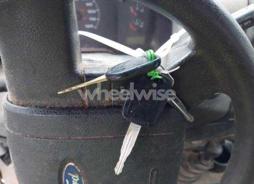 Photo 11 of 2004 Ford F-150 STX/XL/XLT (VIN 1FTRF14W84NC10476)