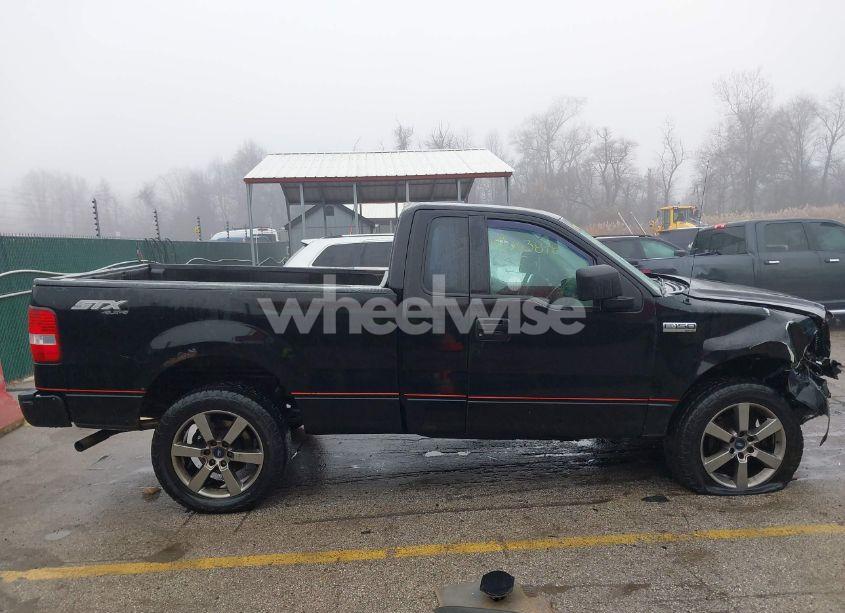Photo 13 of 2004 Ford F-150 STX/XL/XLT (VIN 1FTRF14W84NC10476)