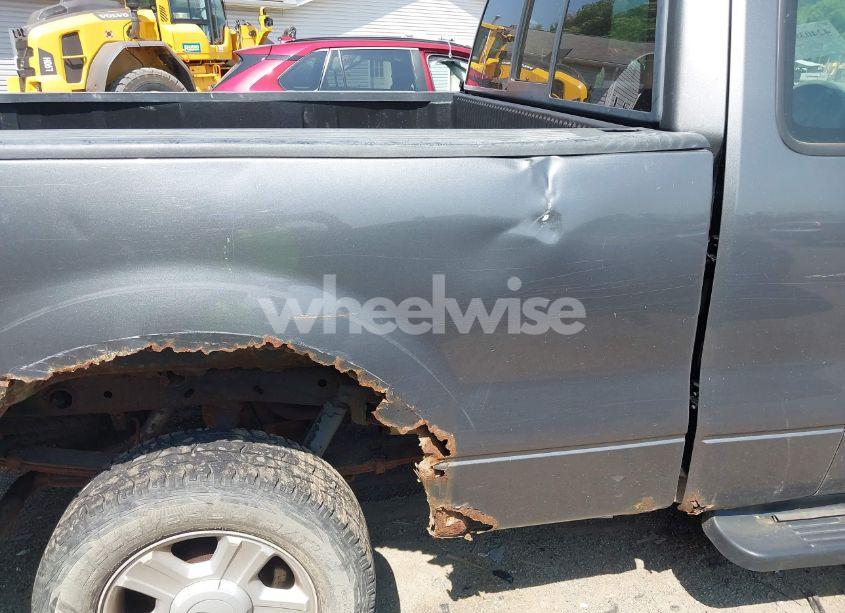 Photo 12 of 2005 Ford F-150 STX/XL/XLT (VIN 1FTRF14W95NA43854)