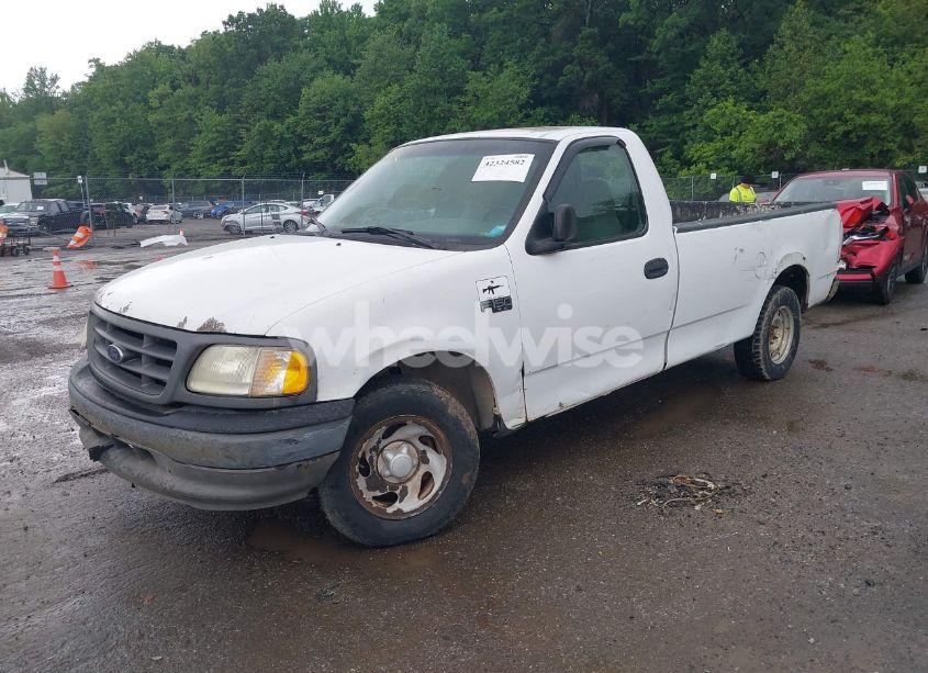 Photo 2 of 2003 Ford F-150 XL/XLT (VIN 1FTRF17203NA84217)