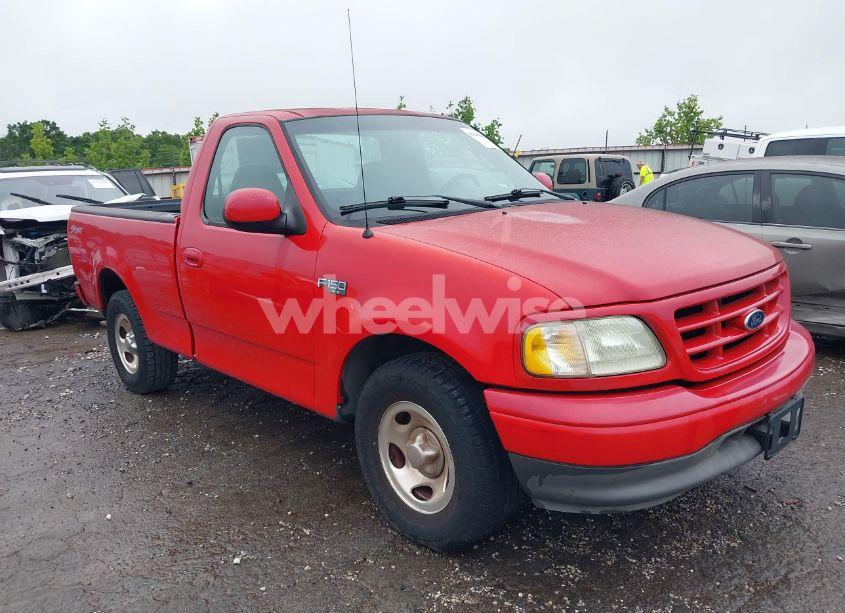 2002 Ford F-150 XL/XLT (VIN 1FTRF17212NA28575) main photo