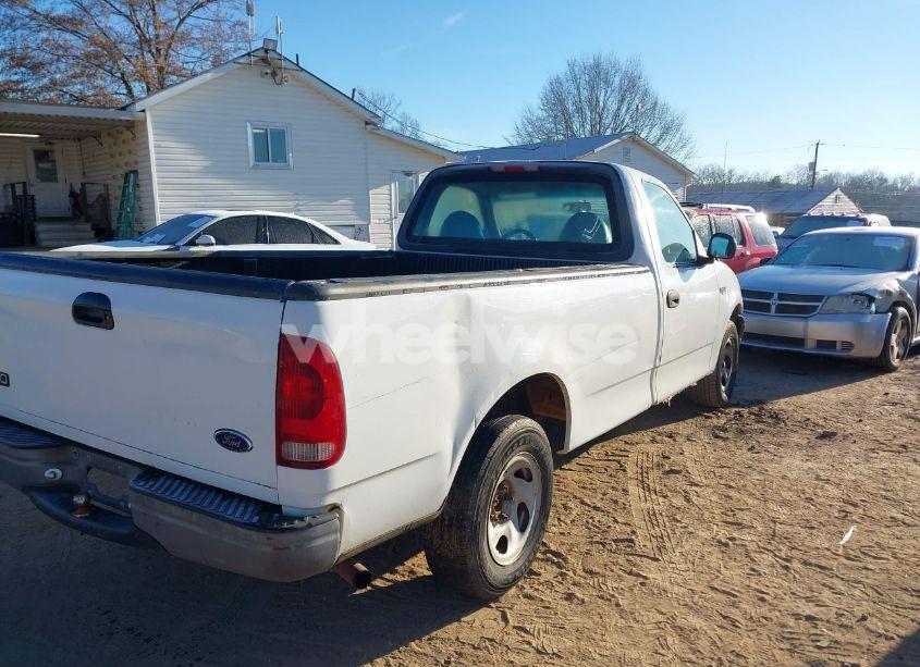 Photo 4 of 2003 Ford F-150 XL/XLT (VIN 1FTRF17213NB55974)