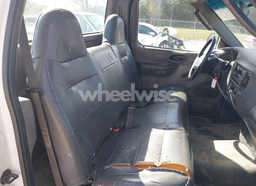 Photo 8 of 2002 Ford F-150 XL/XLT (VIN 1FTRF17222NB42441)