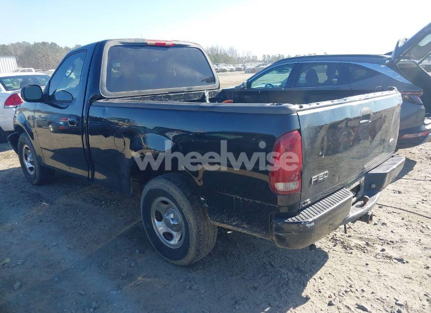 Photo 3 of 2003 Ford F-150 XL/XLT (VIN 1FTRF17223NA54202)