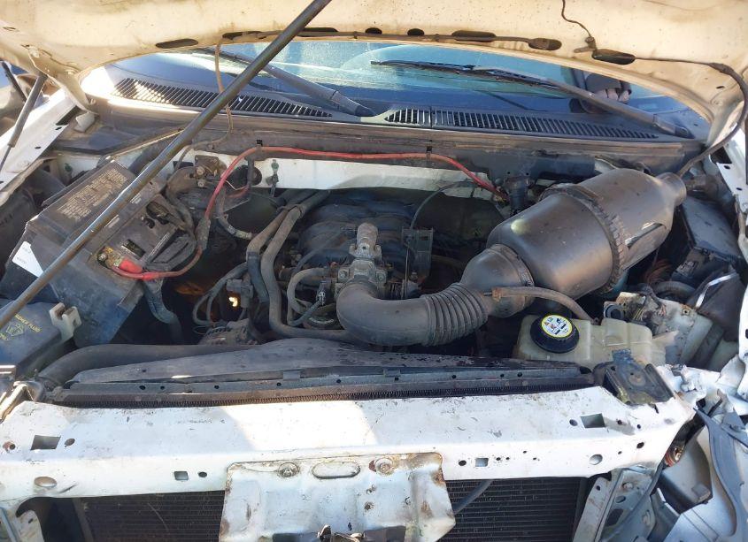 Photo 10 of 2003 Ford F-150 XL/XLT (VIN 1FTRF17223NB04855)