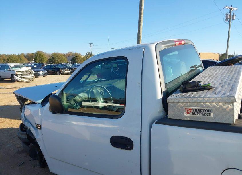 Photo 14 of 2003 Ford F-150 XL/XLT (VIN 1FTRF17223NB04855)