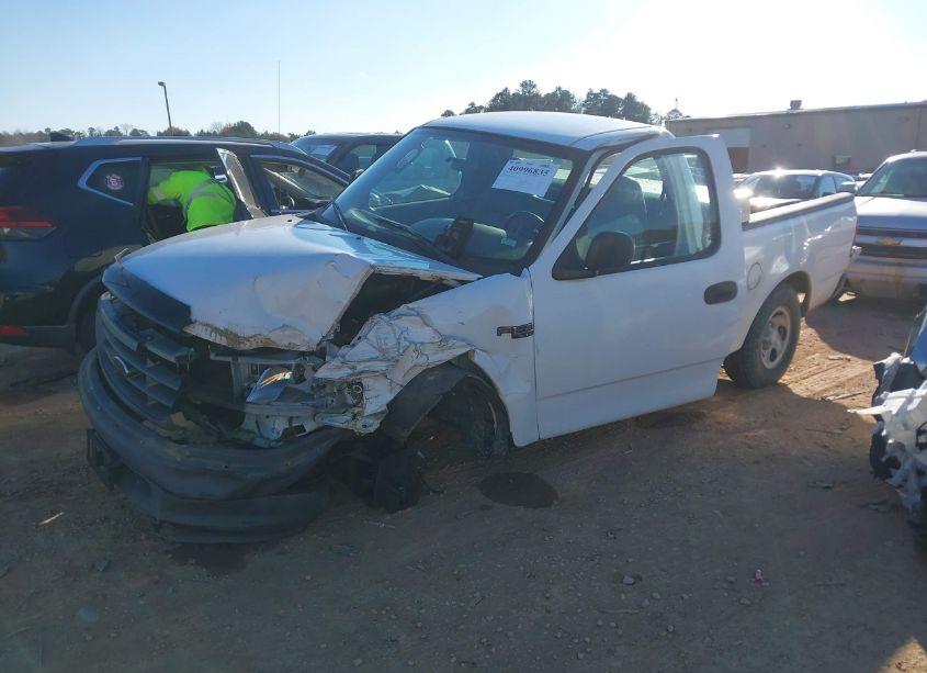 Photo 2 of 2003 Ford F-150 XL/XLT (VIN 1FTRF17223NB04855)