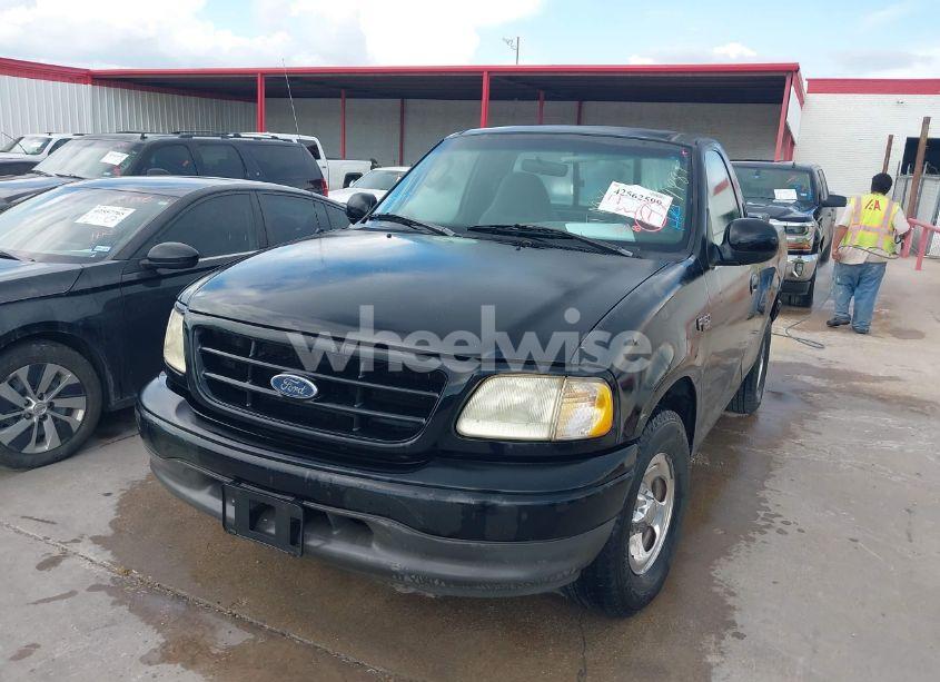 Photo 6 of 2003 Ford F-150 XL/XLT (VIN 1FTRF17233NB49481)